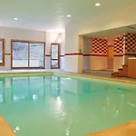 公寓 Mountain Escape With Pool 布里德莱班