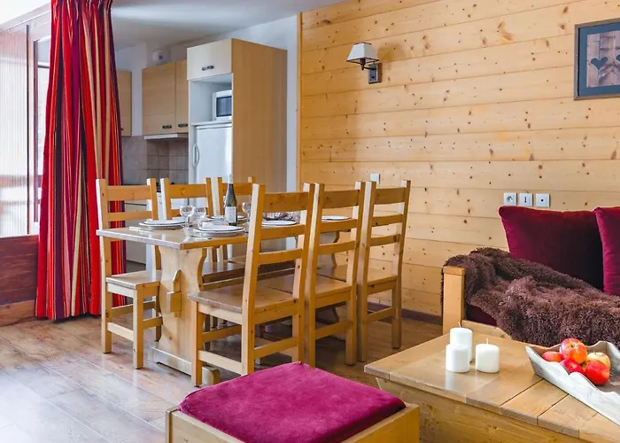 Mountain Escape With Pool * Brides-les-Bains